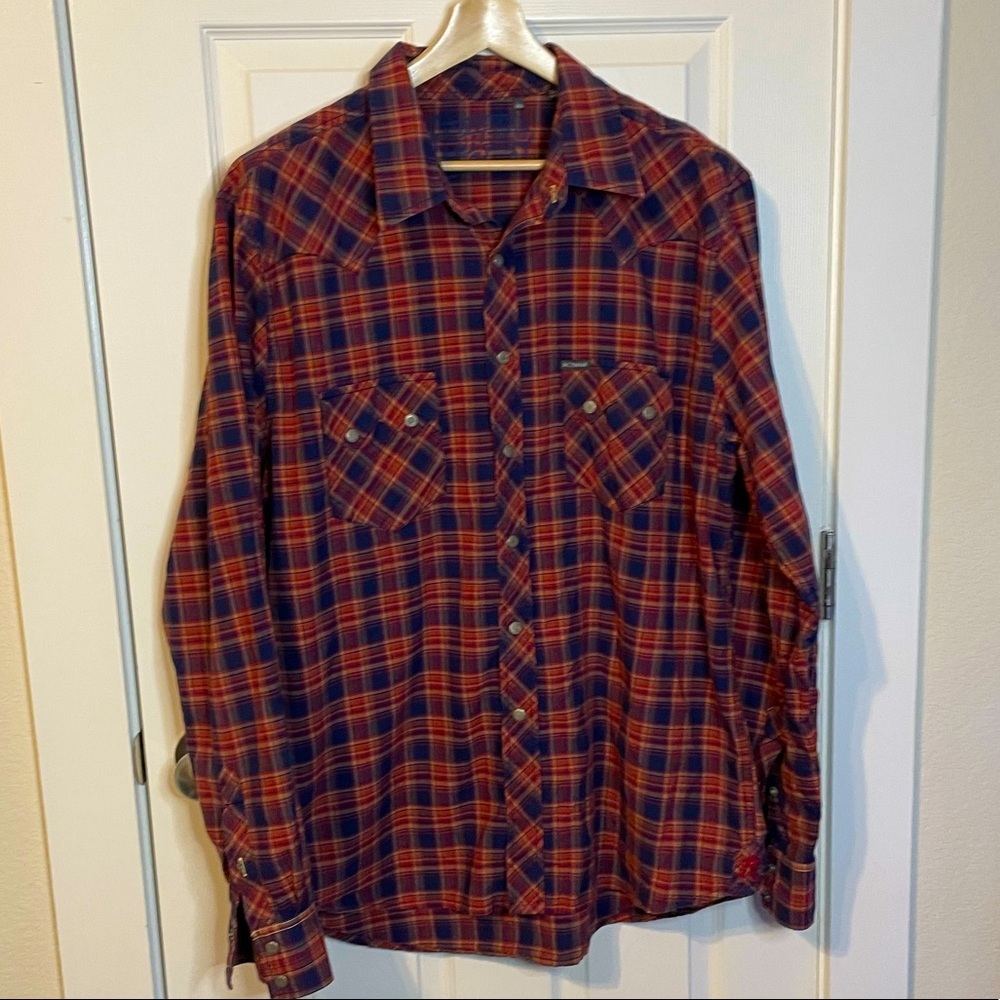 Southern Thread long sleeve plaid western silver colored snaps shirt sz XXL